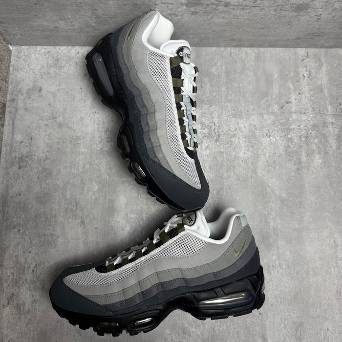 Air Max 95 Medium Olive
