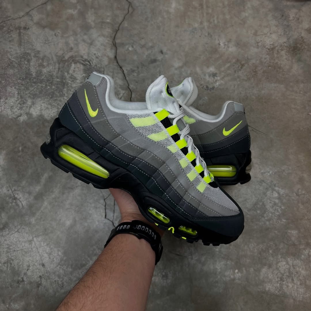 Air Max 95 OG Neons