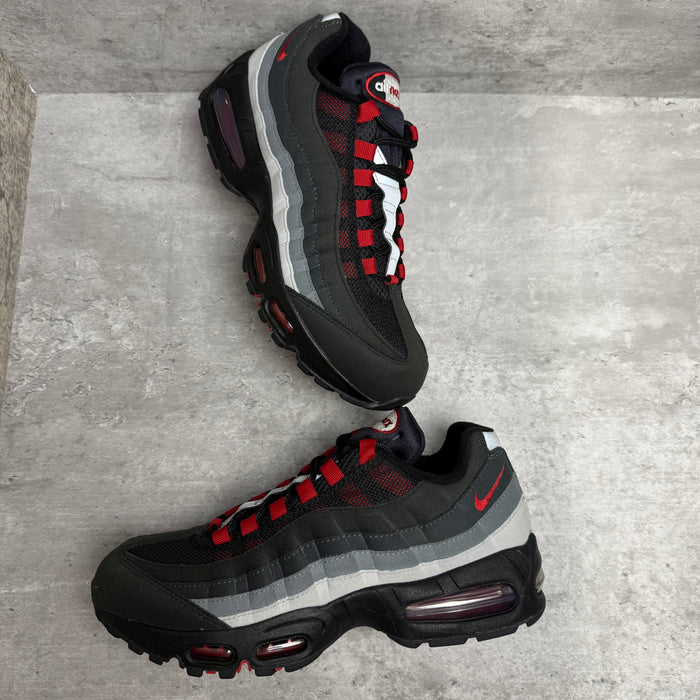 Air Max 95 Liverpool FC